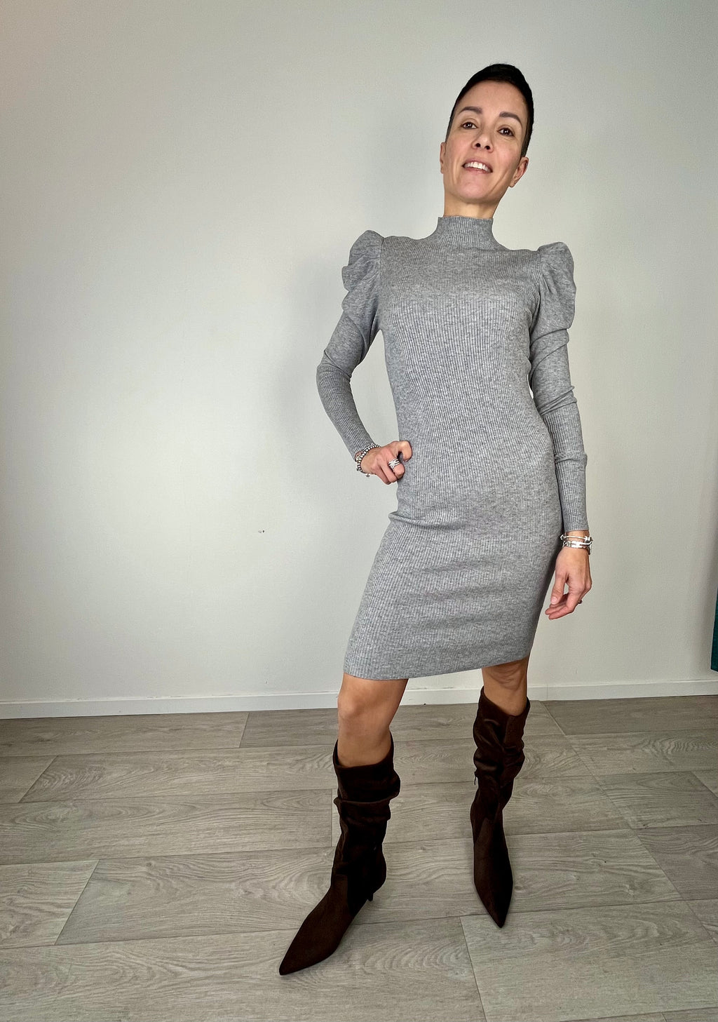 Abito a sbuffo Grigio - Kikisix