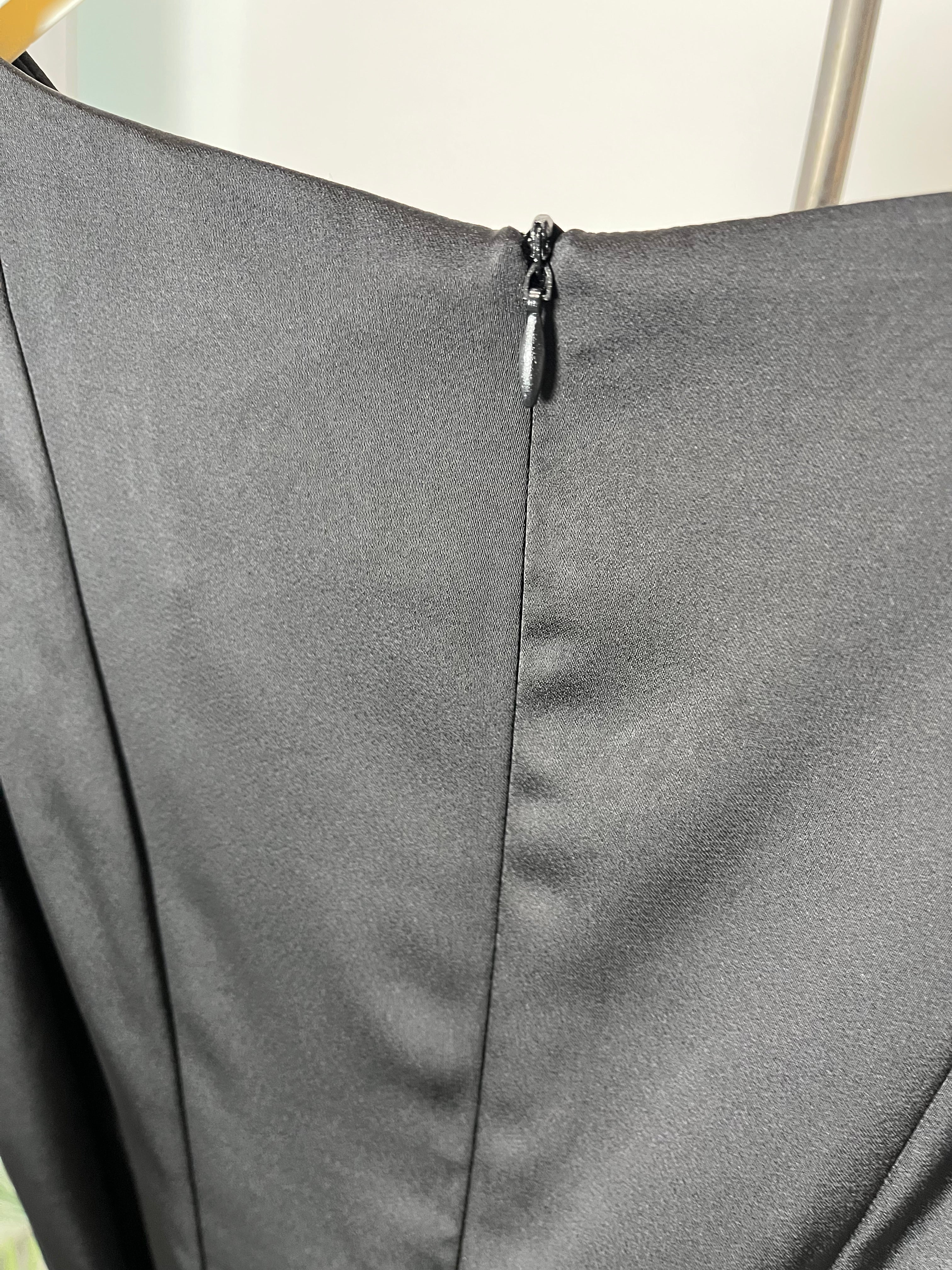 Abito New York Nero You Decide