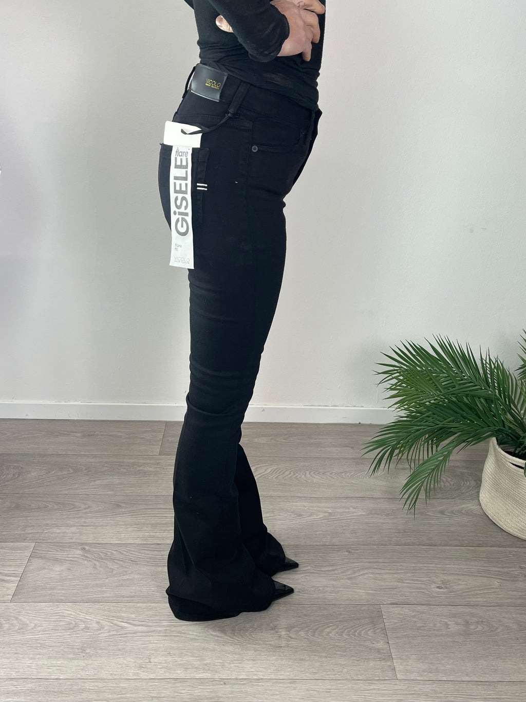 Denim Flare Gisele Nero - Vicolo