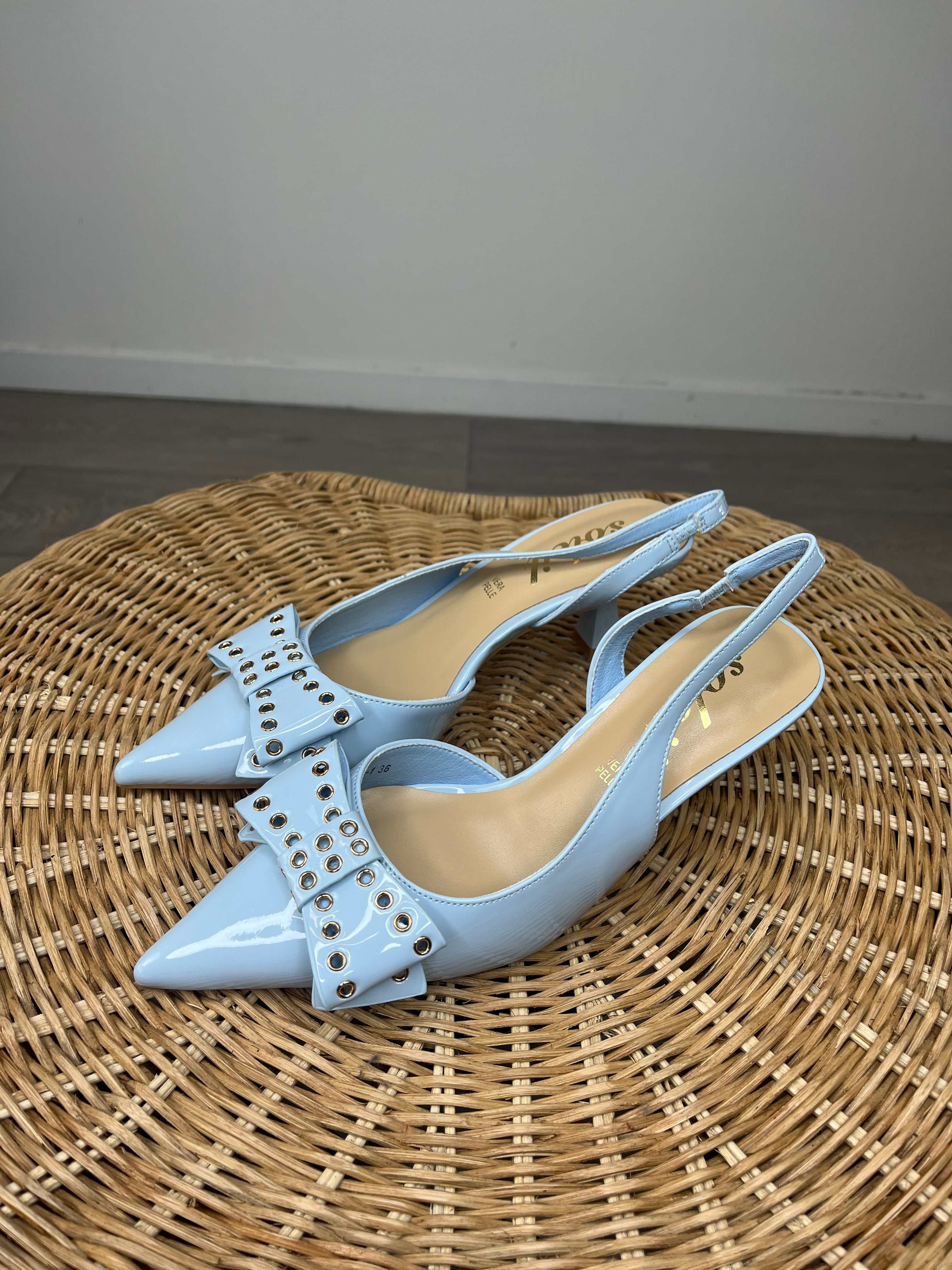 Slingback in vernice con fiocco - Azzurro
