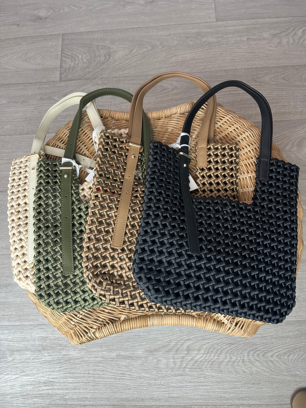 Borsa a spalla intrecciata - Vaniglia