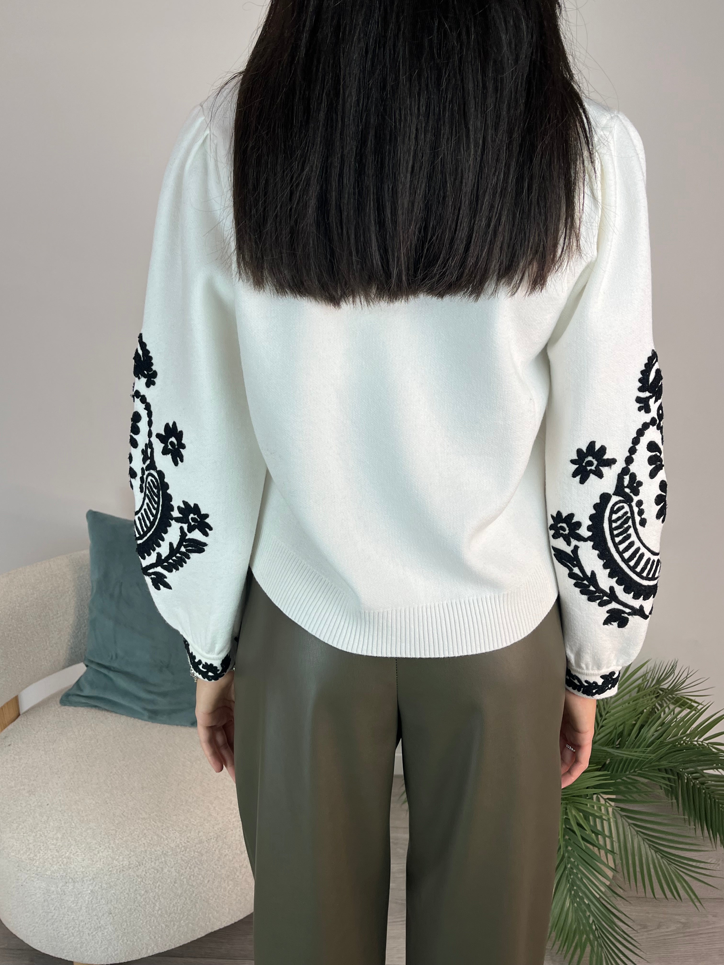 Maglioncino Panna e Nero - Philia Loft