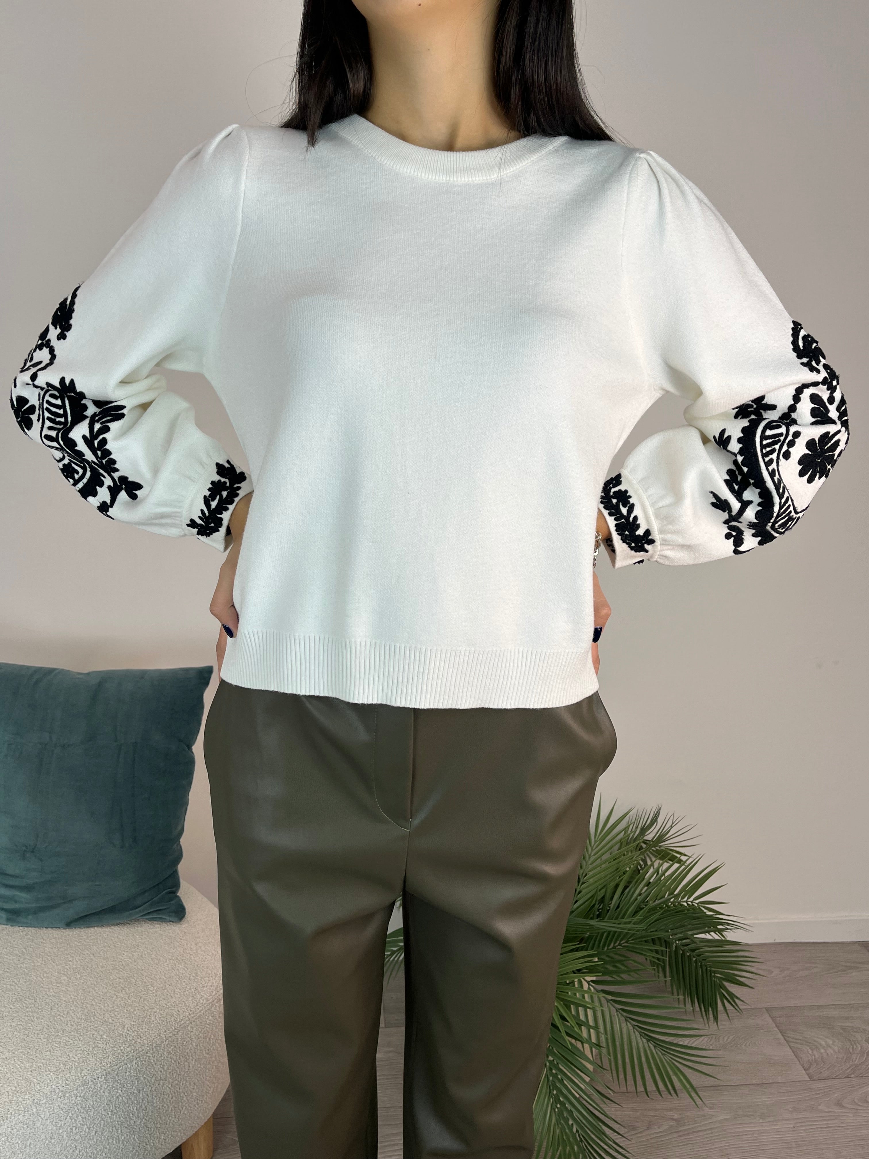 Maglioncino Panna e Nero - Philia Loft