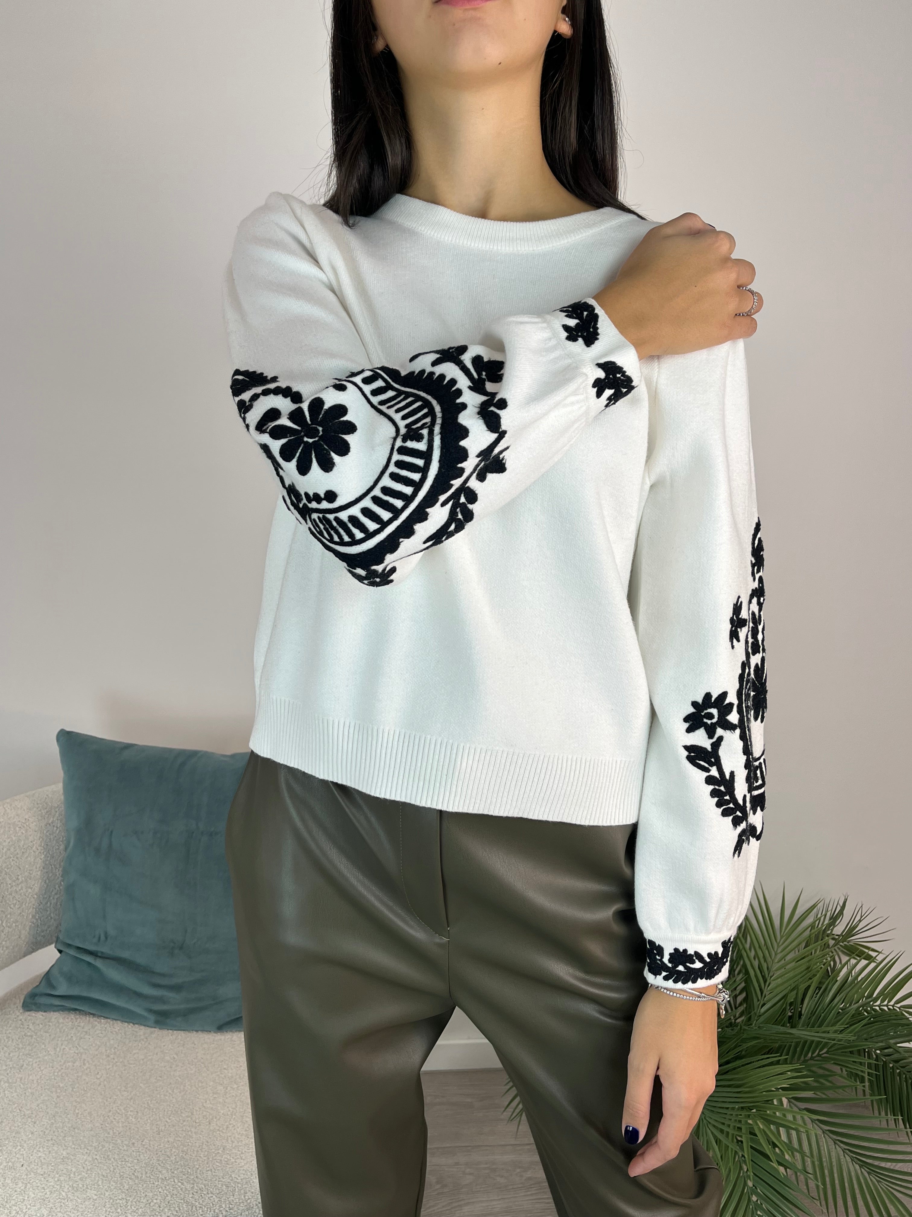 Maglioncino Panna e Nero - Philia Loft