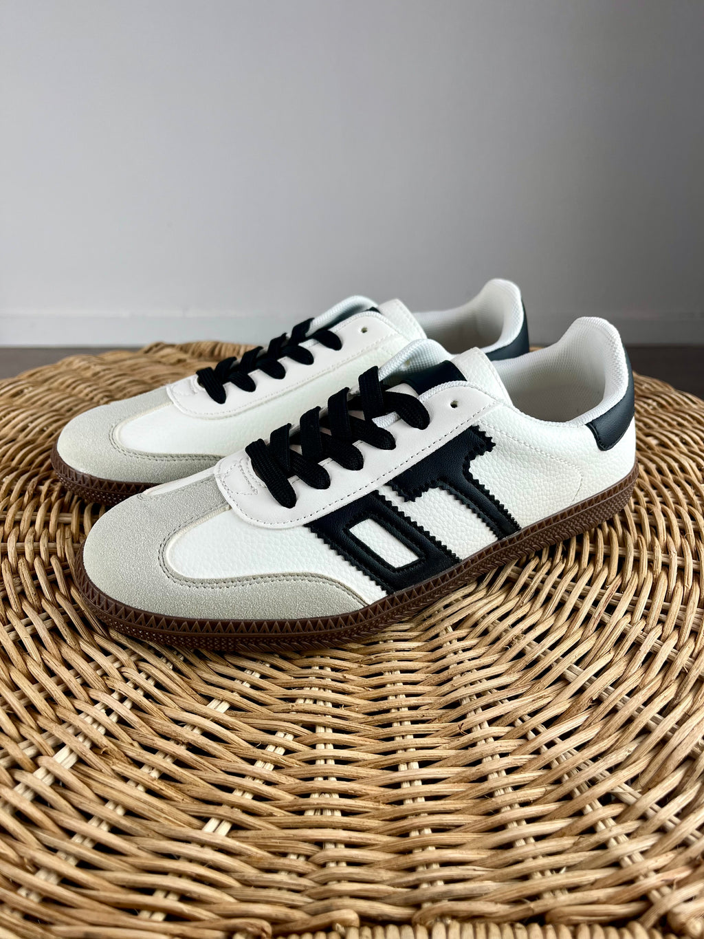 Sneakers da tempo libero - Bianco e Nero