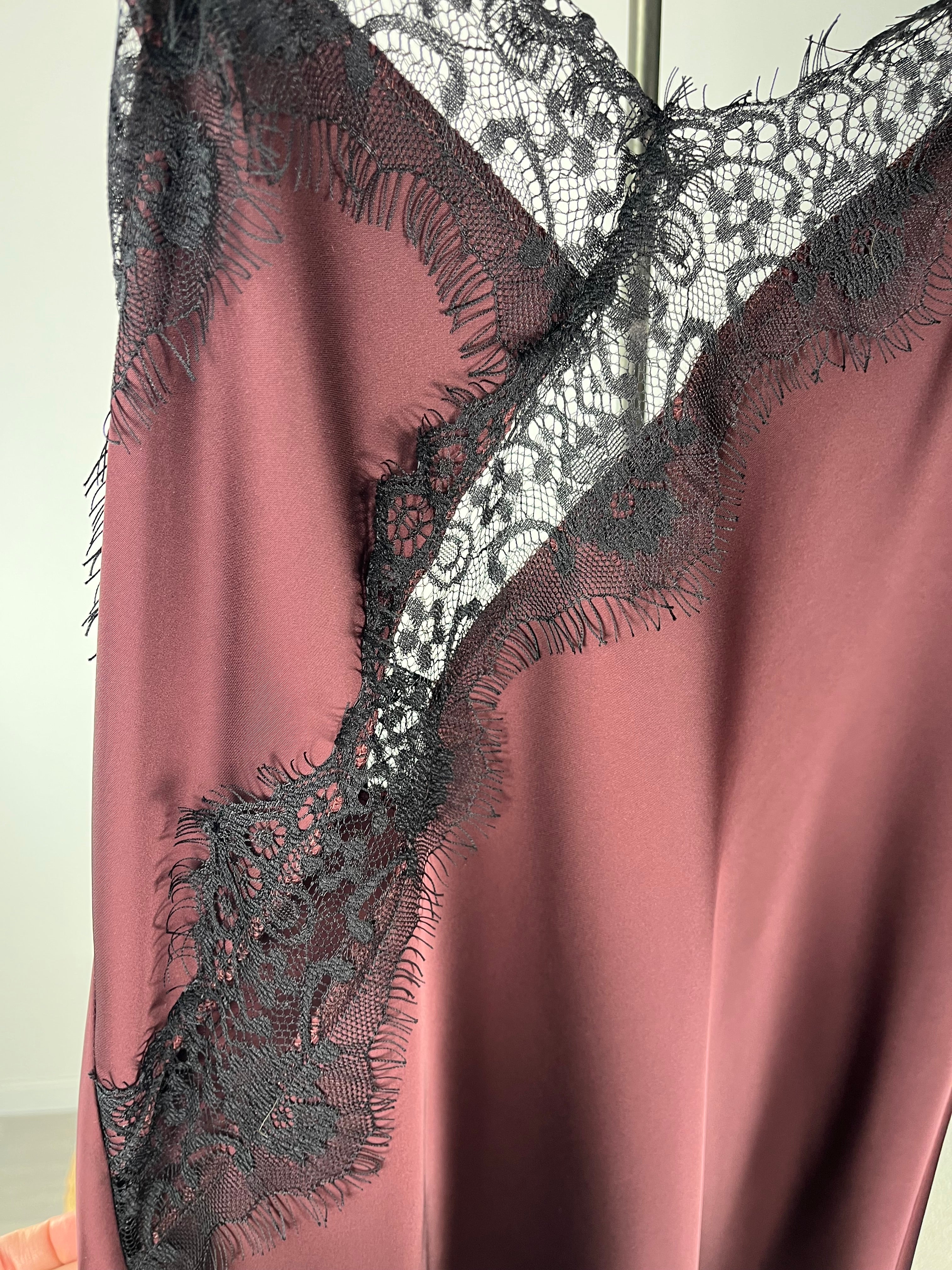 Abito Satin Bordeaux - Kontatto