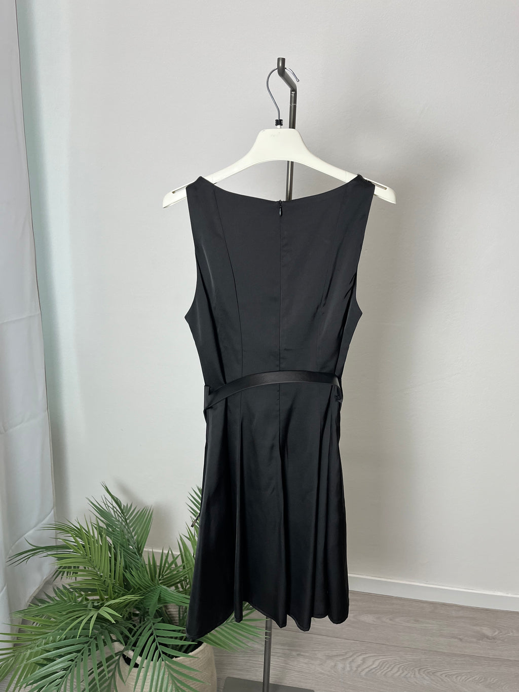 Abito New York Nero You Decide