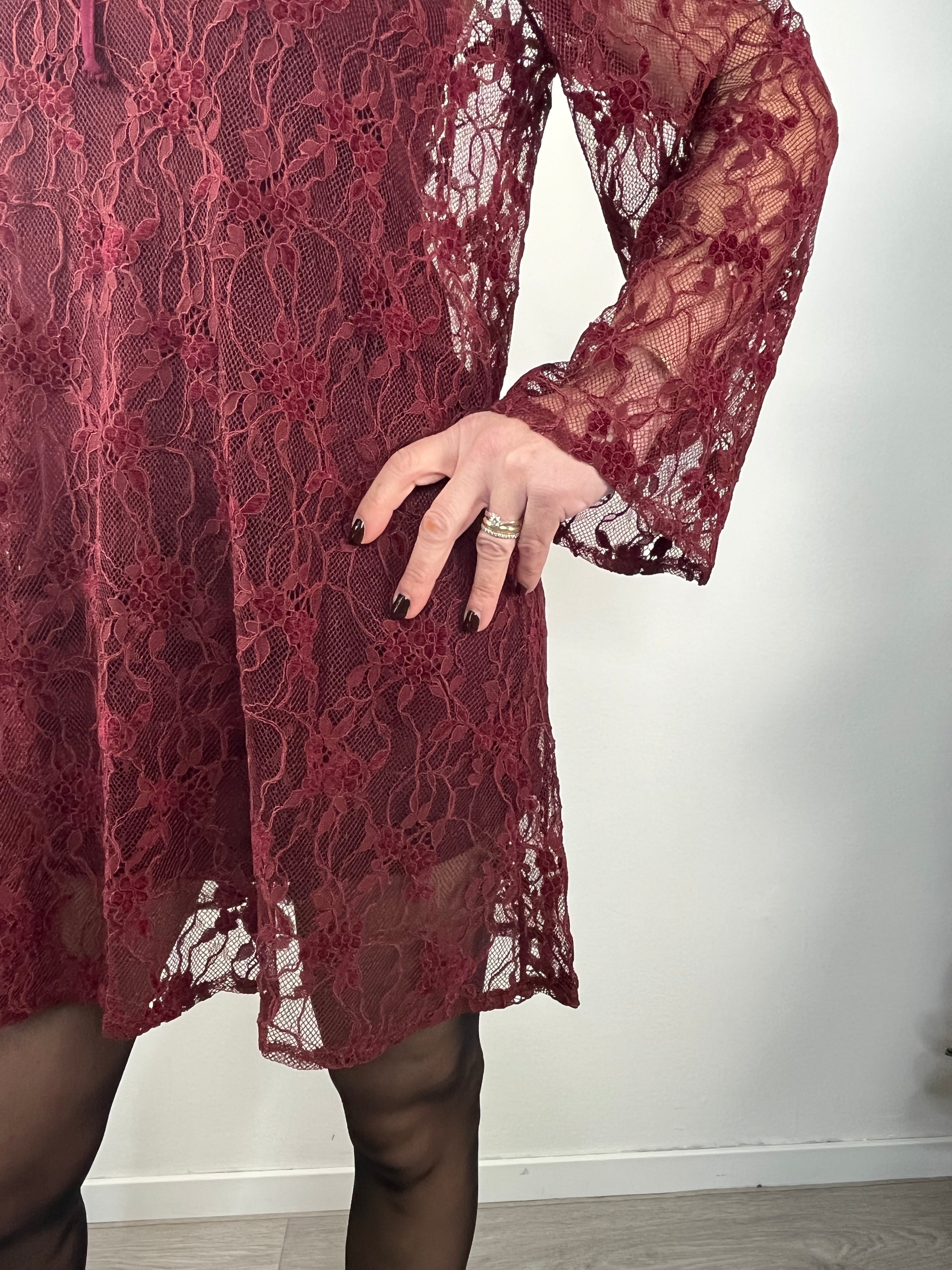 Abito corto in pizzo Vino - Kikisix