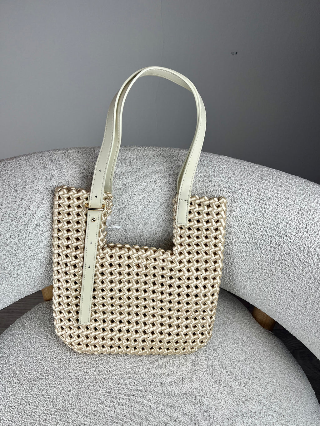 Borsa a spalla intrecciata - Vaniglia