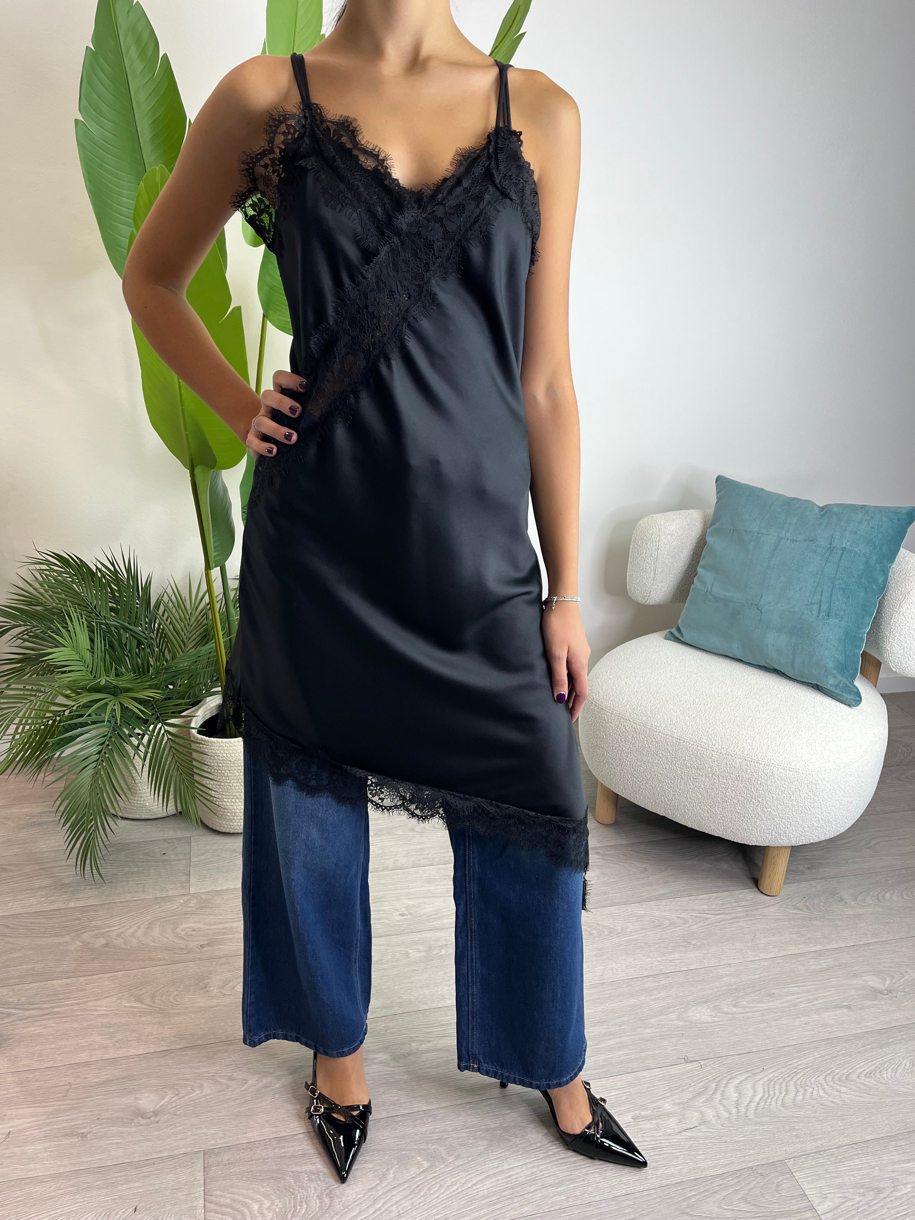 Abito Satin e Pizzo Nero - Saiph