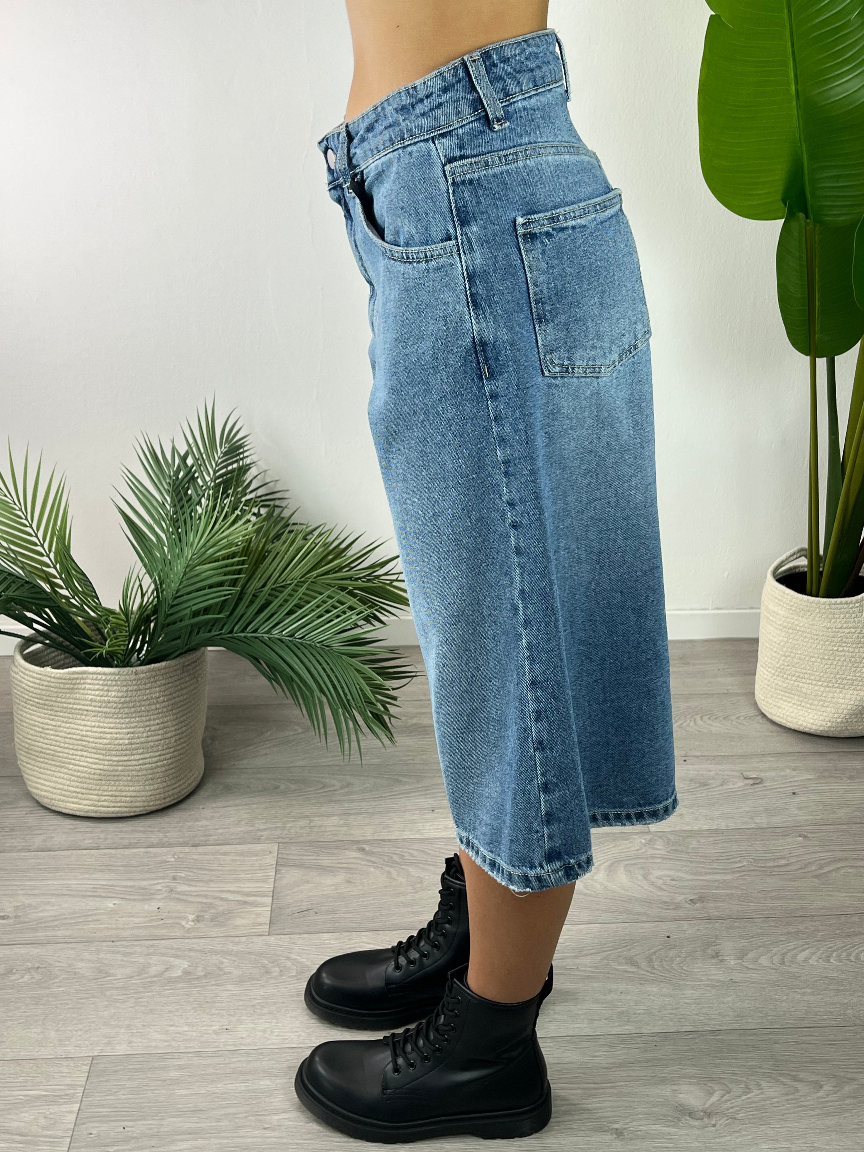 Bermuda in Denim Kikisix