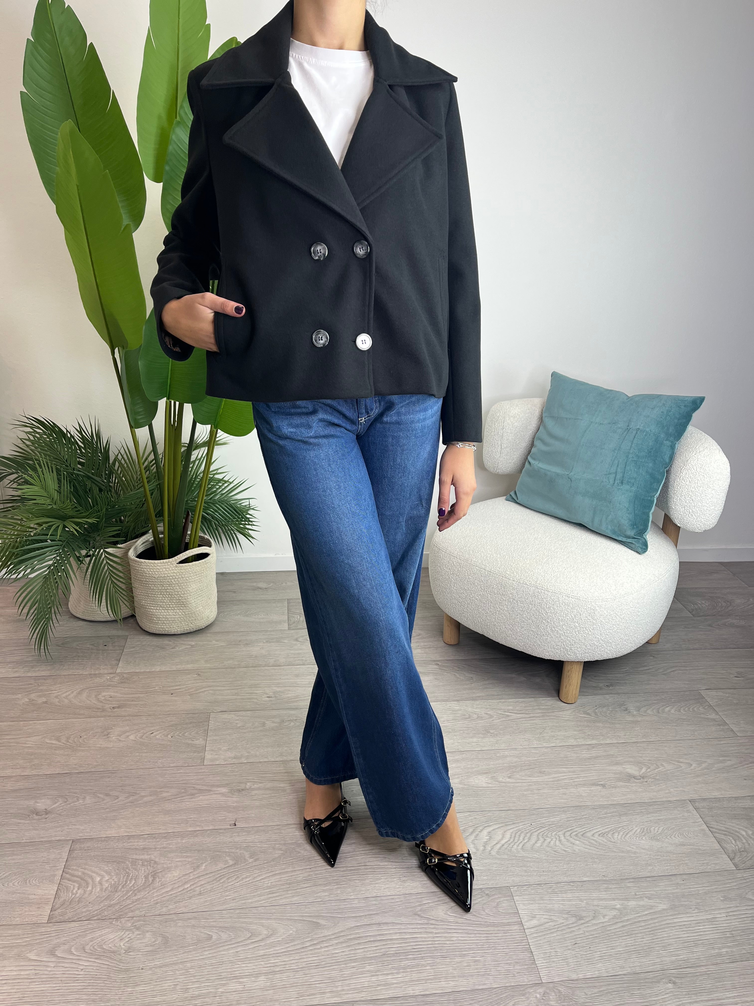 Cappotto corto Nero - I’m In