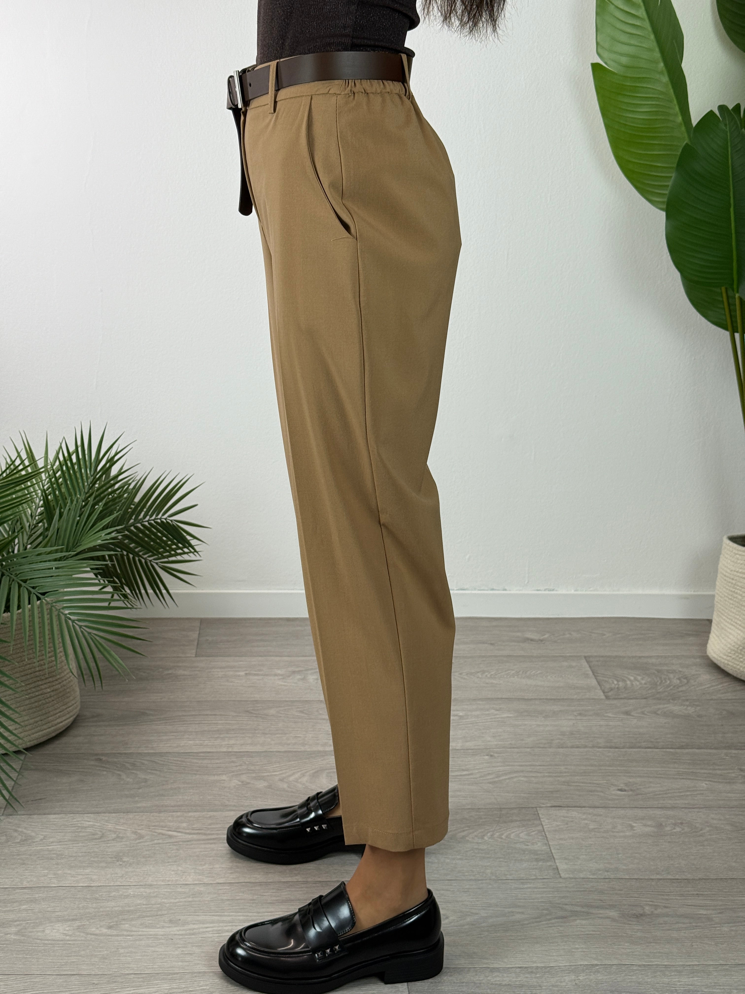 Pantaloni Business Cammello Tensione In