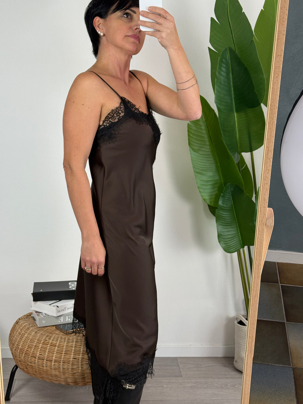 Abito Satin Moro - Kontatto