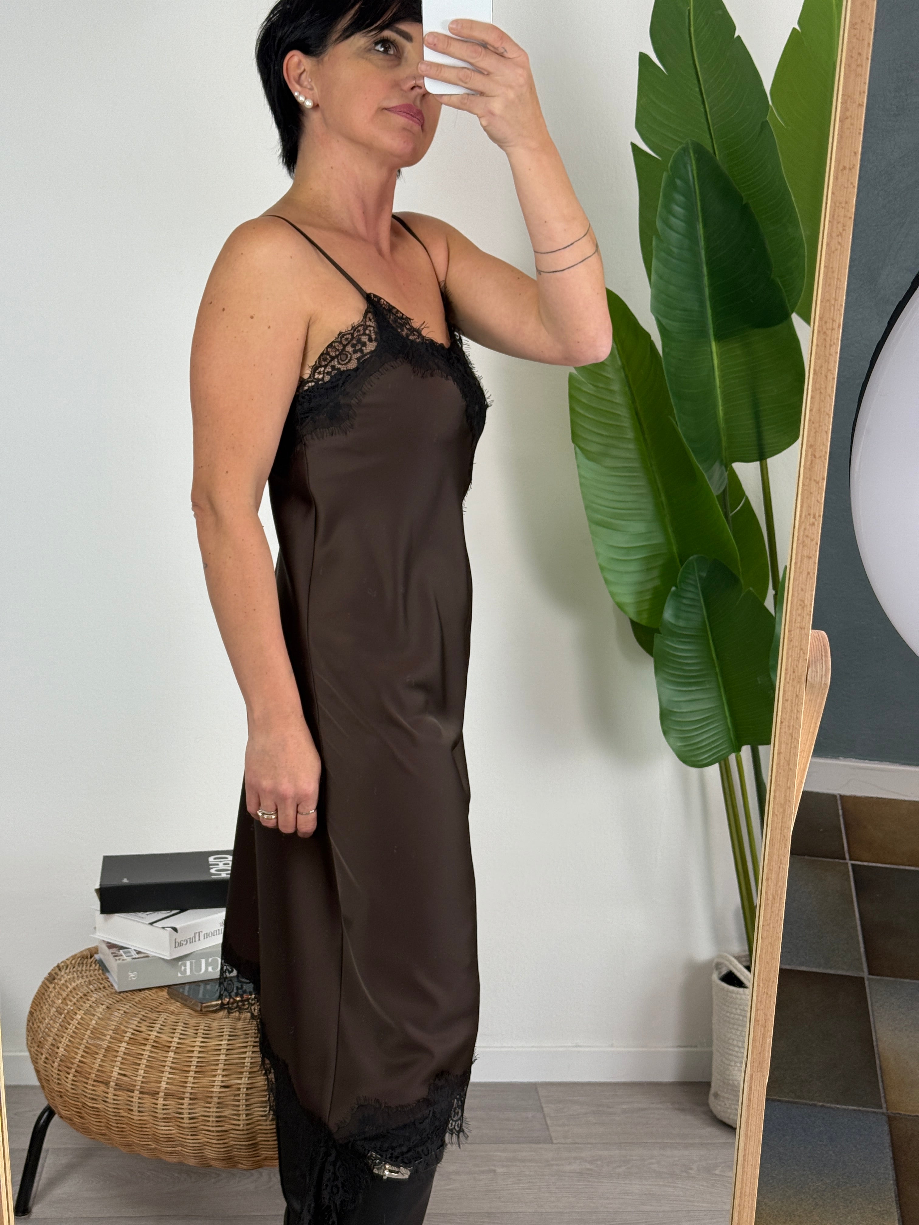 Abito Satin Moro - Kontatto