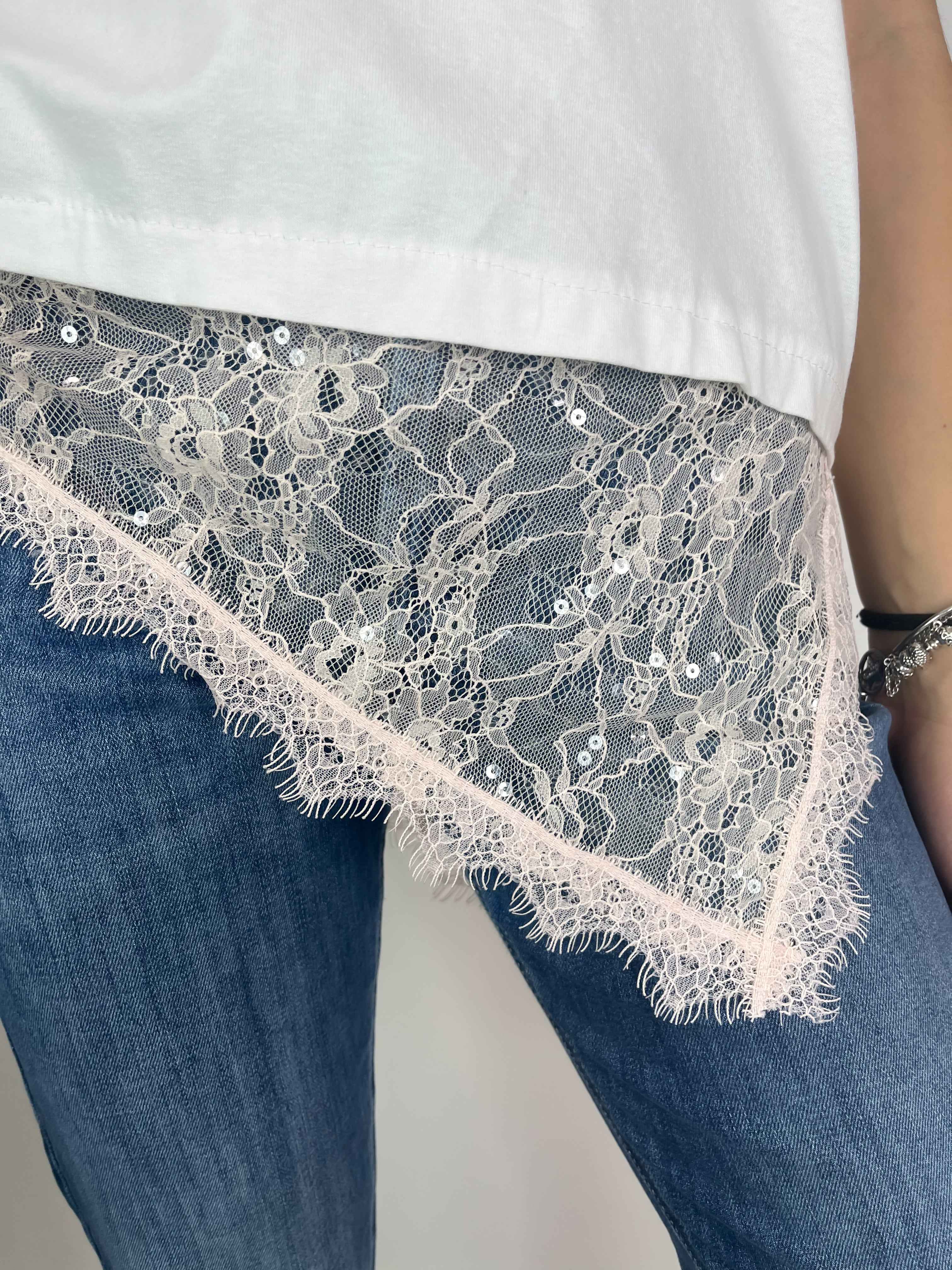 Kikisix - T-shirt con pizzo asimmetrico - Rosa