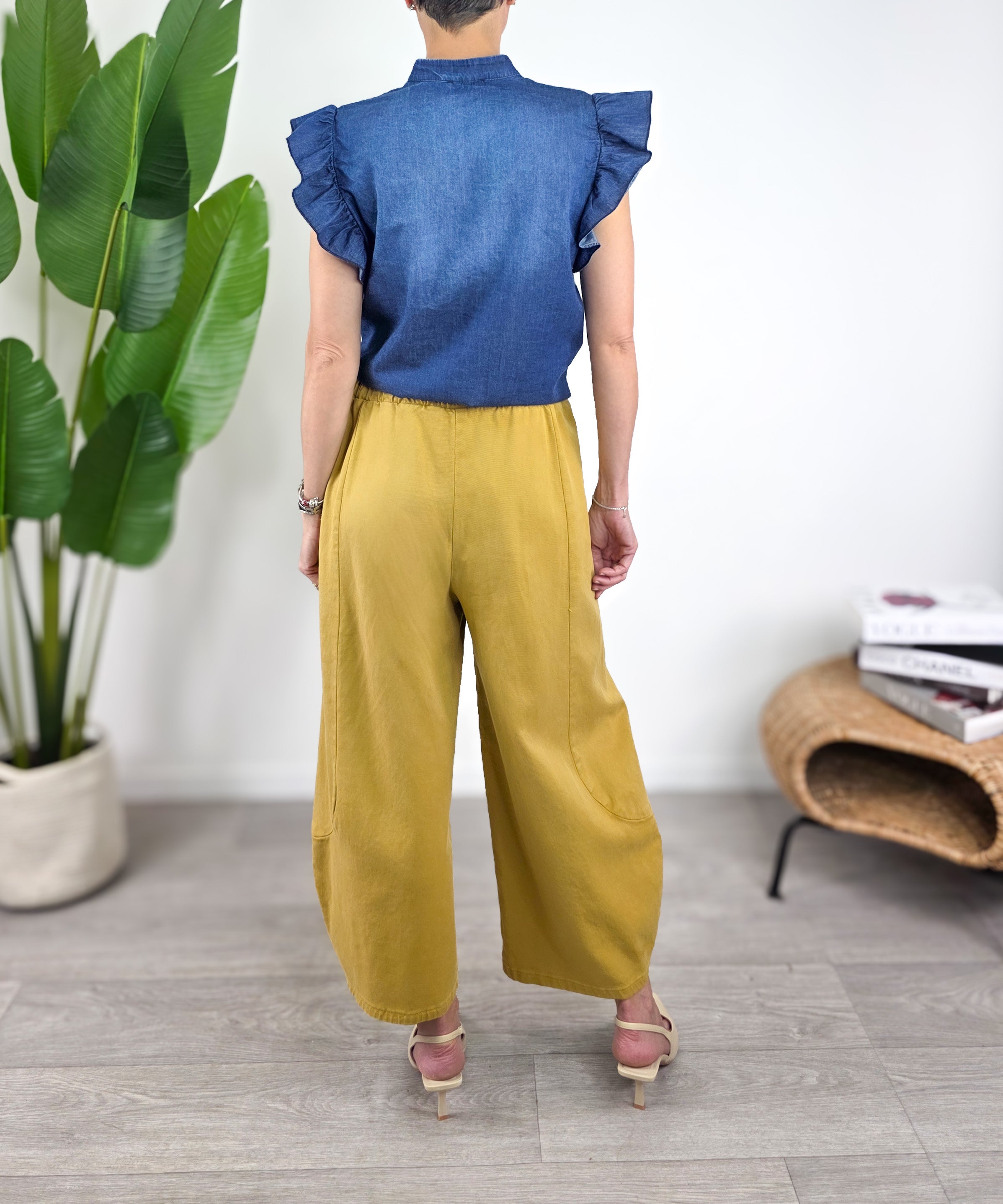 Pantalone balloon Please giallo senape retro gamba palloncino tasche