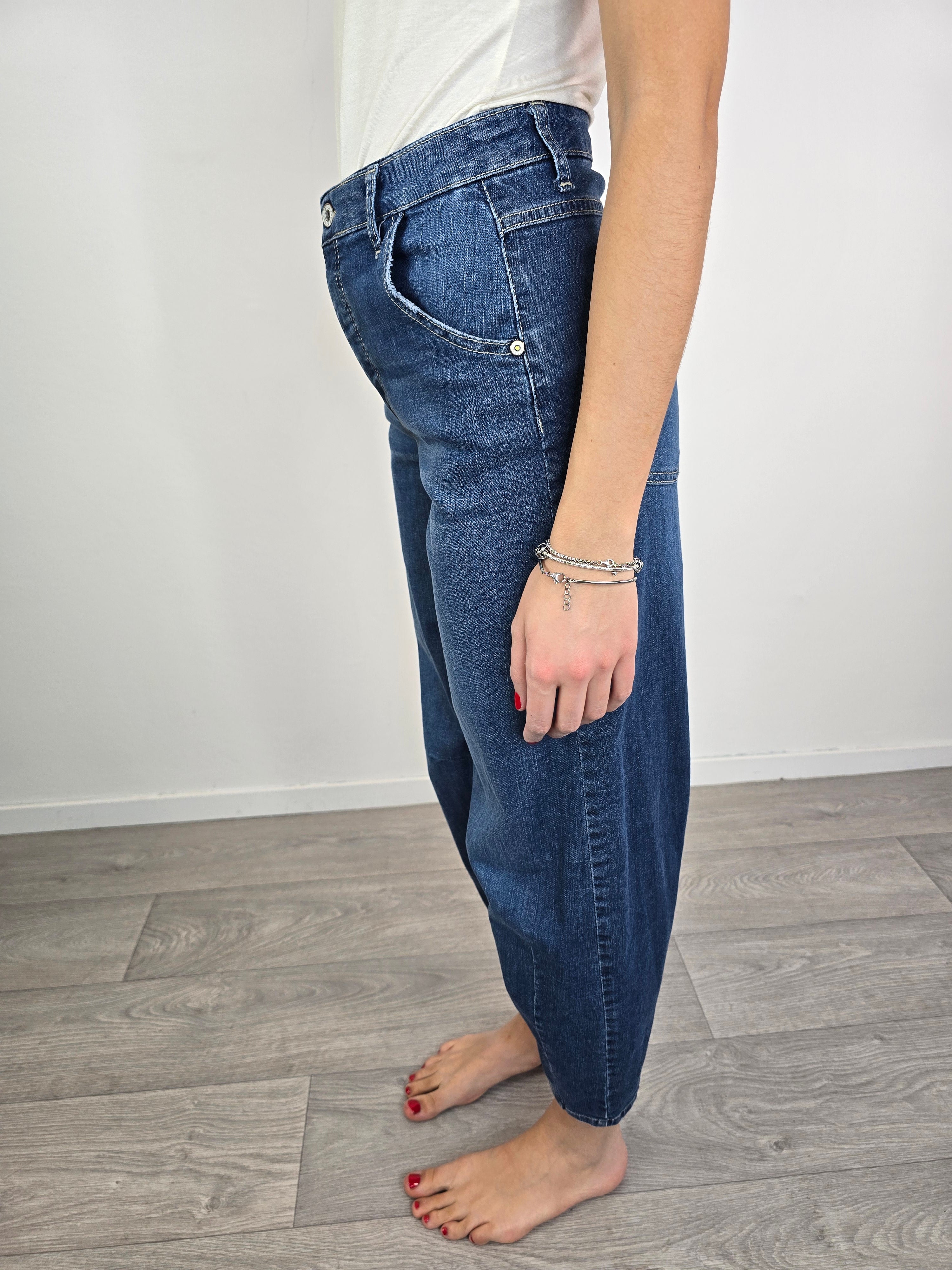 Please modello barrel vista laterale