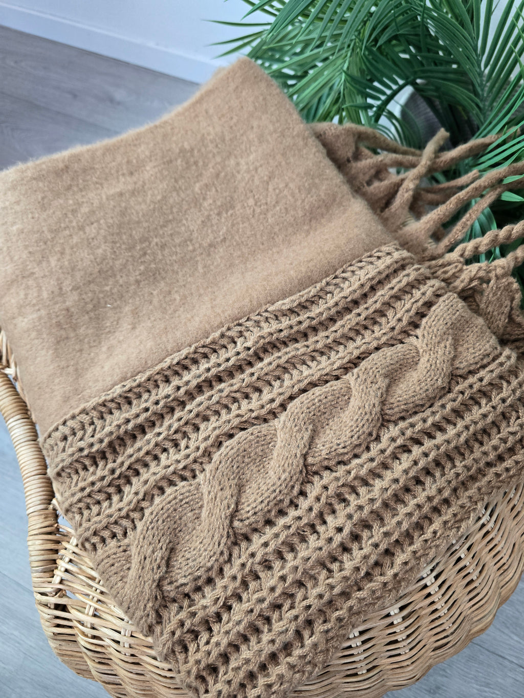 Sciarpa viscosa treccia cammello