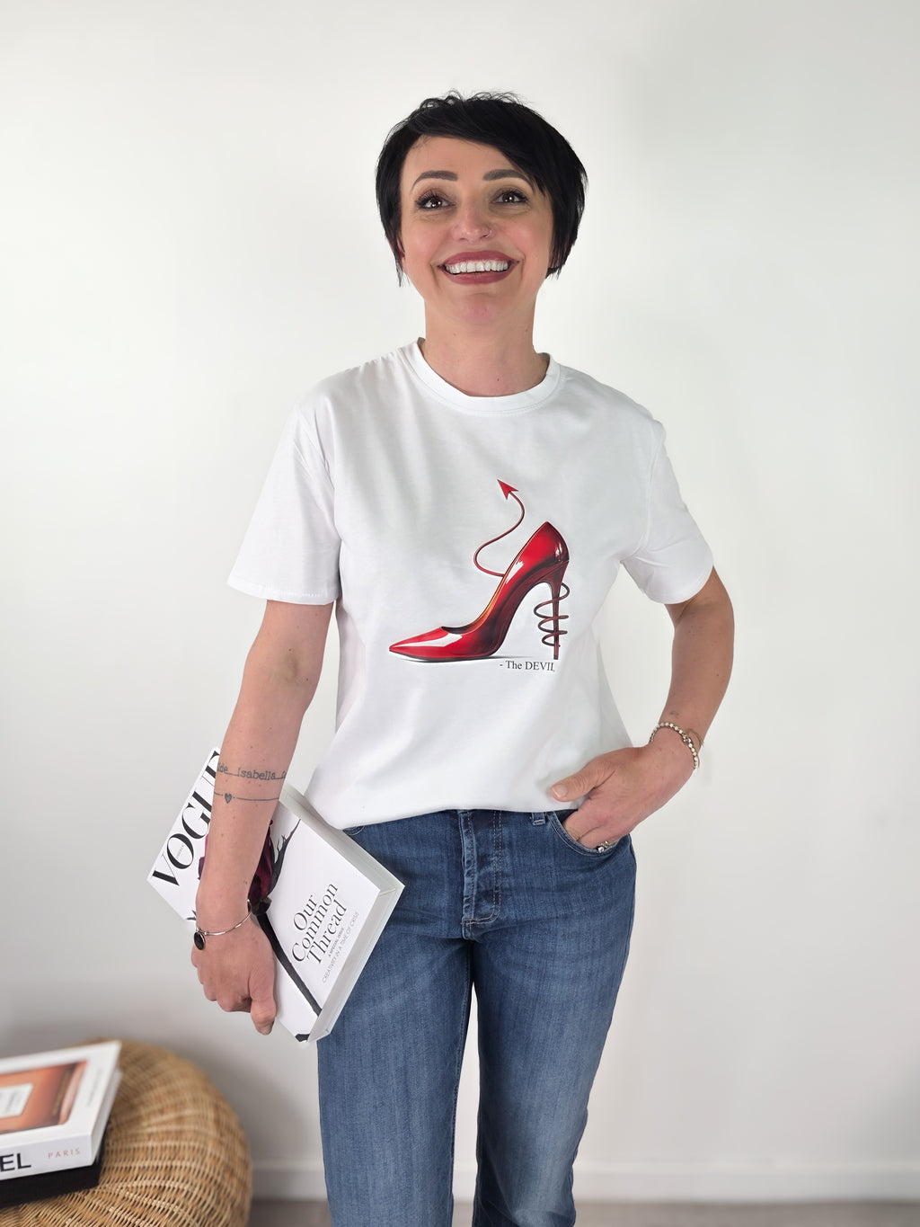 Kikisix - T-shirt "The Devil - Bianco