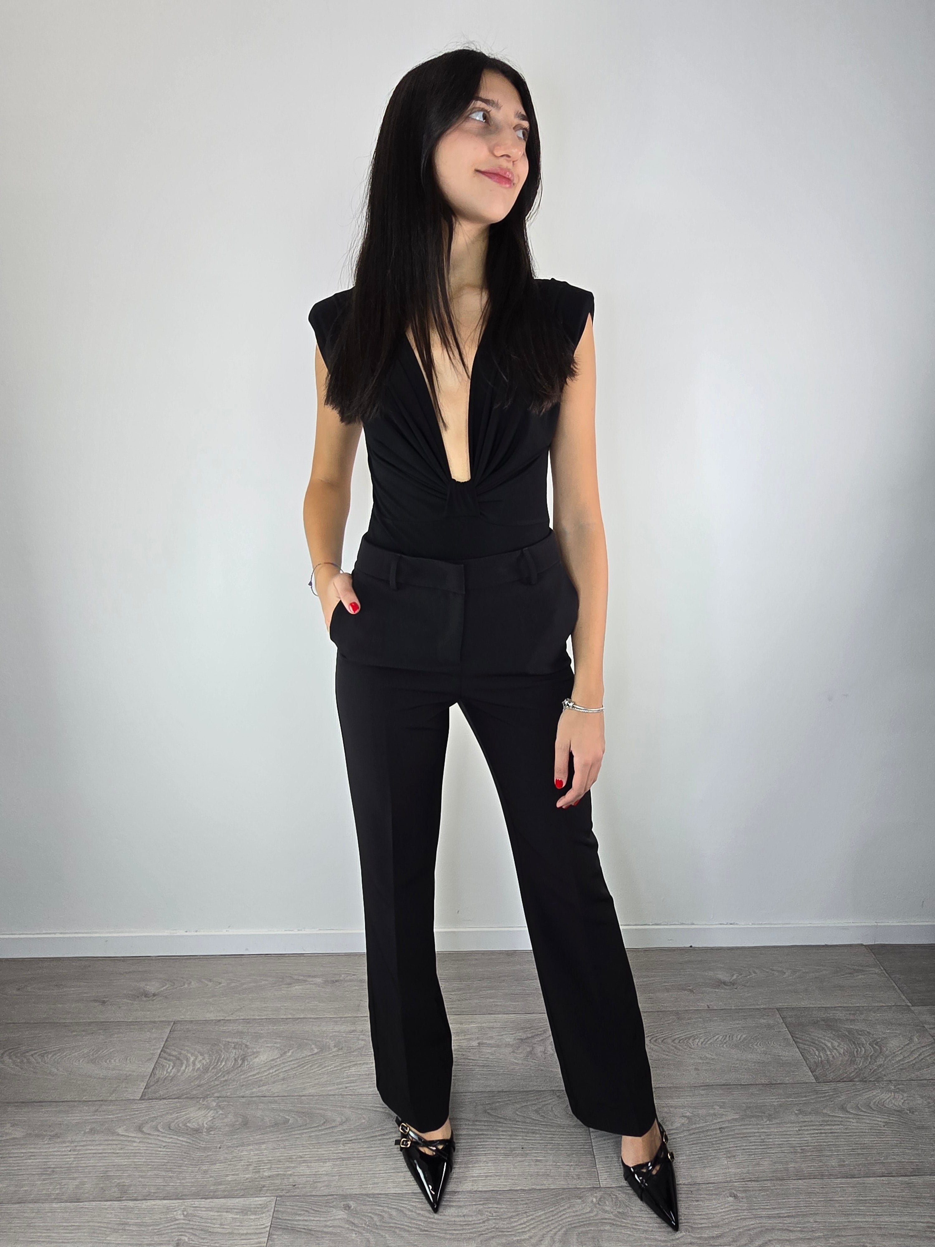 Body scollato Nero - Kontatto