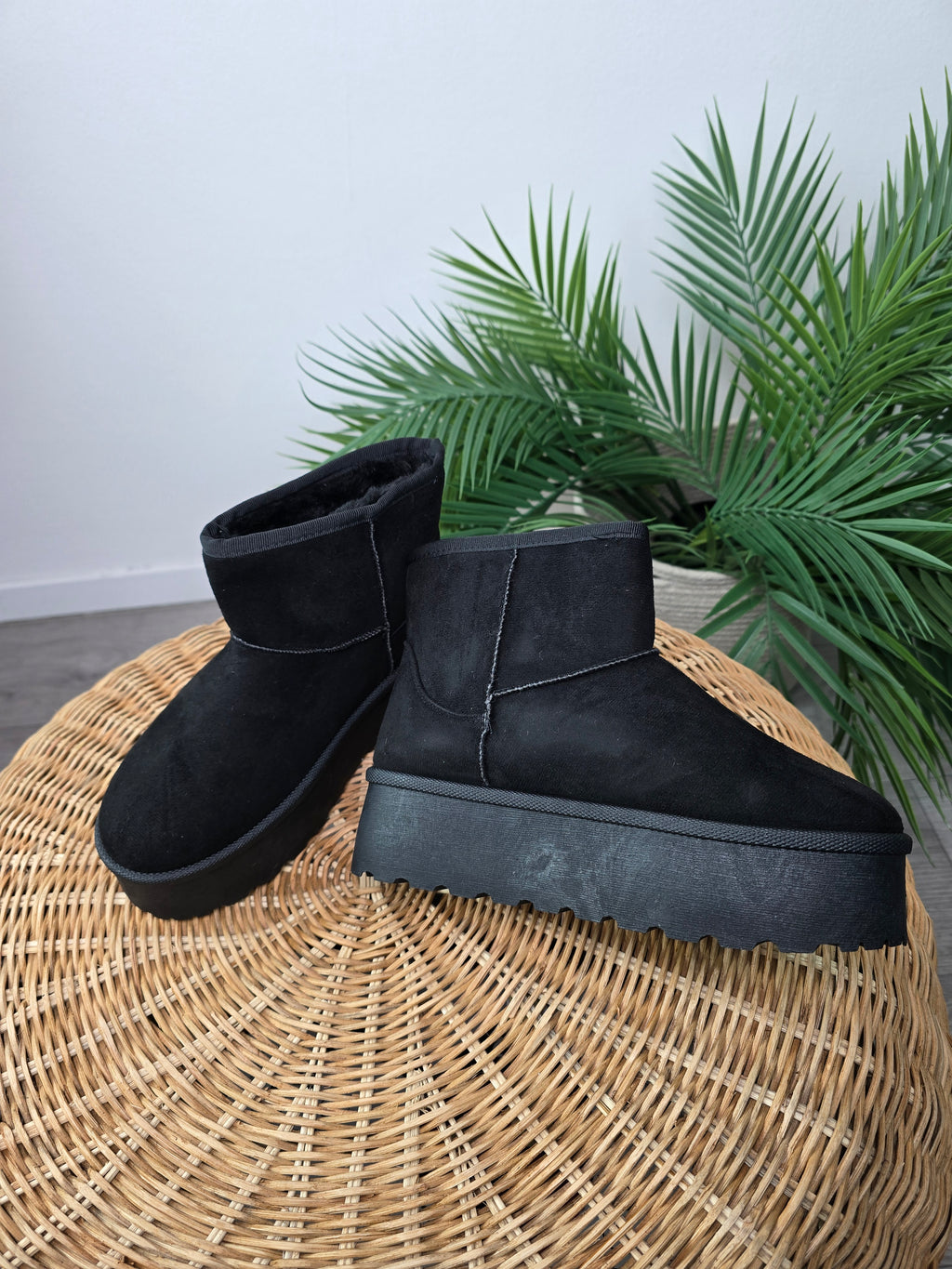 Mini boot pelliccia nero
