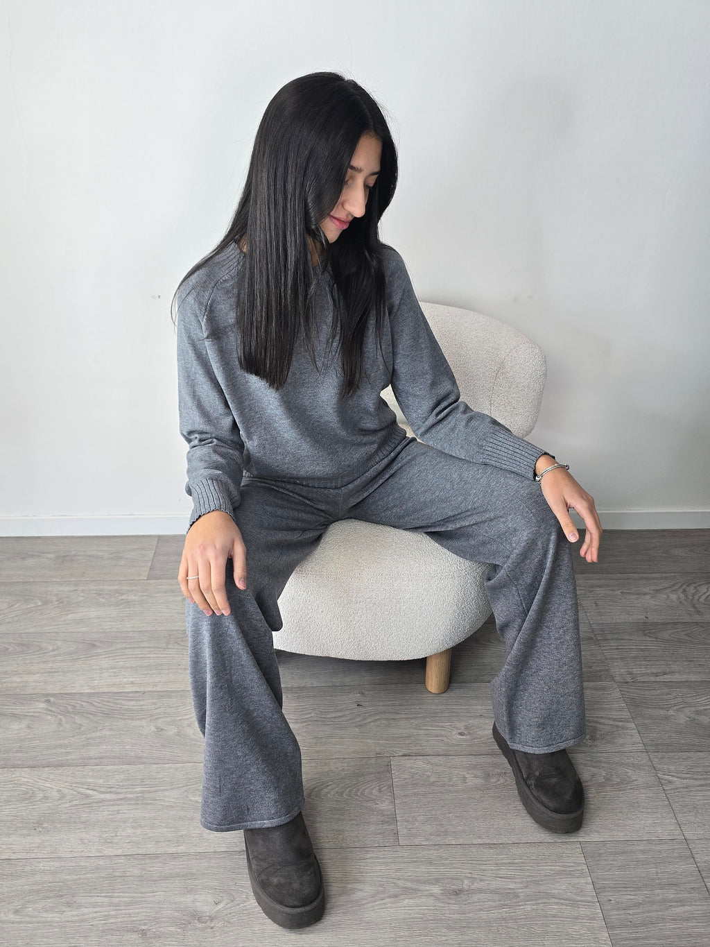 maglione grigio FW 25 you decide donna