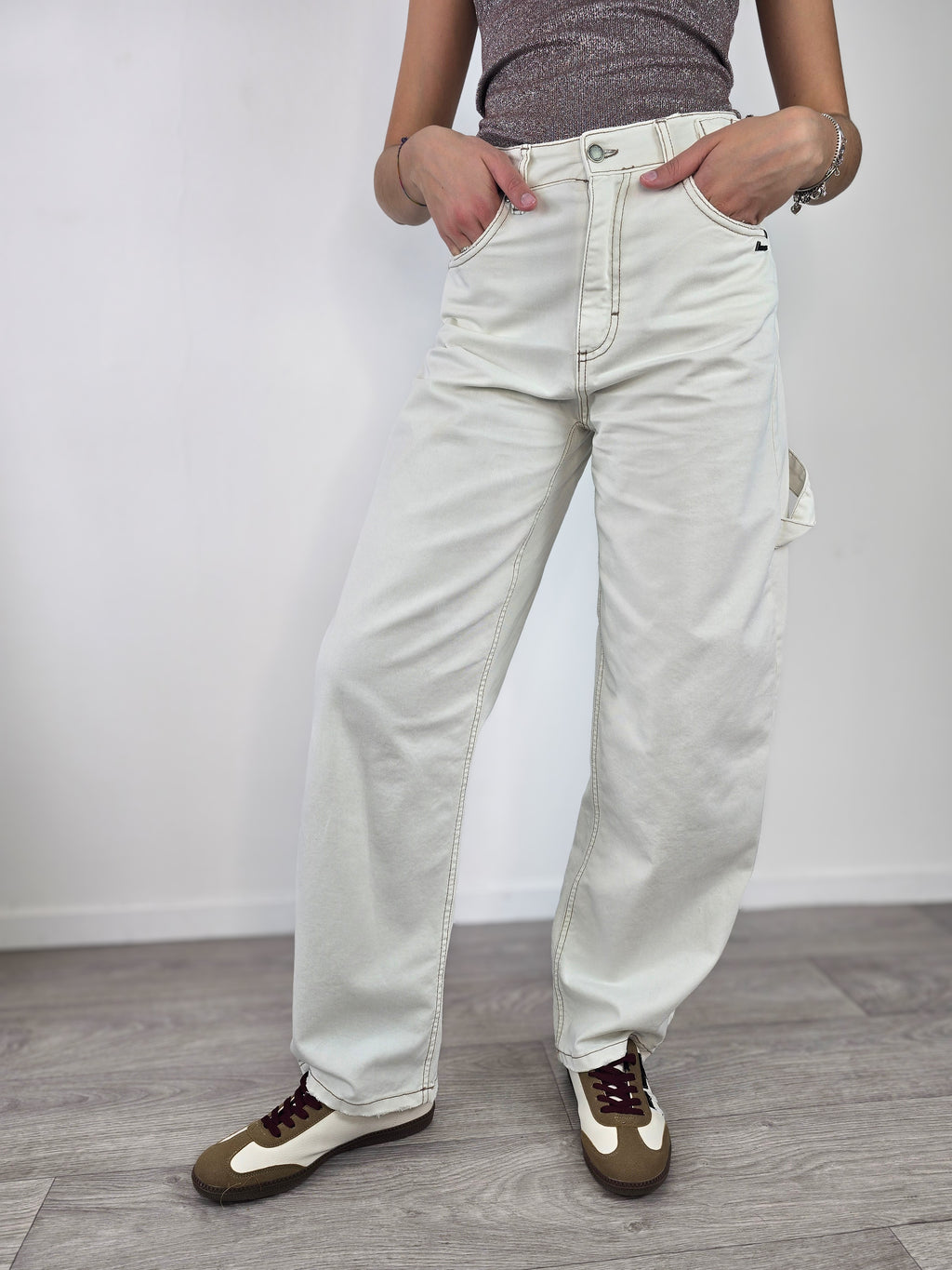 Berna - Jeans barrel - Latte