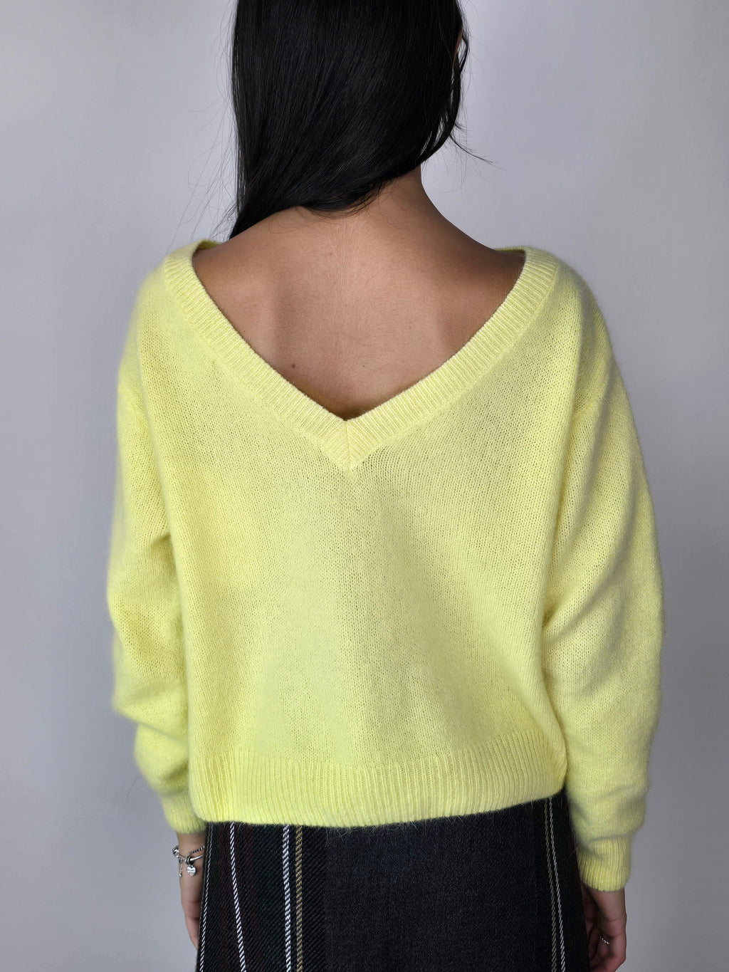 Maglione scollato sulla schiena Giallo - Philia Loft