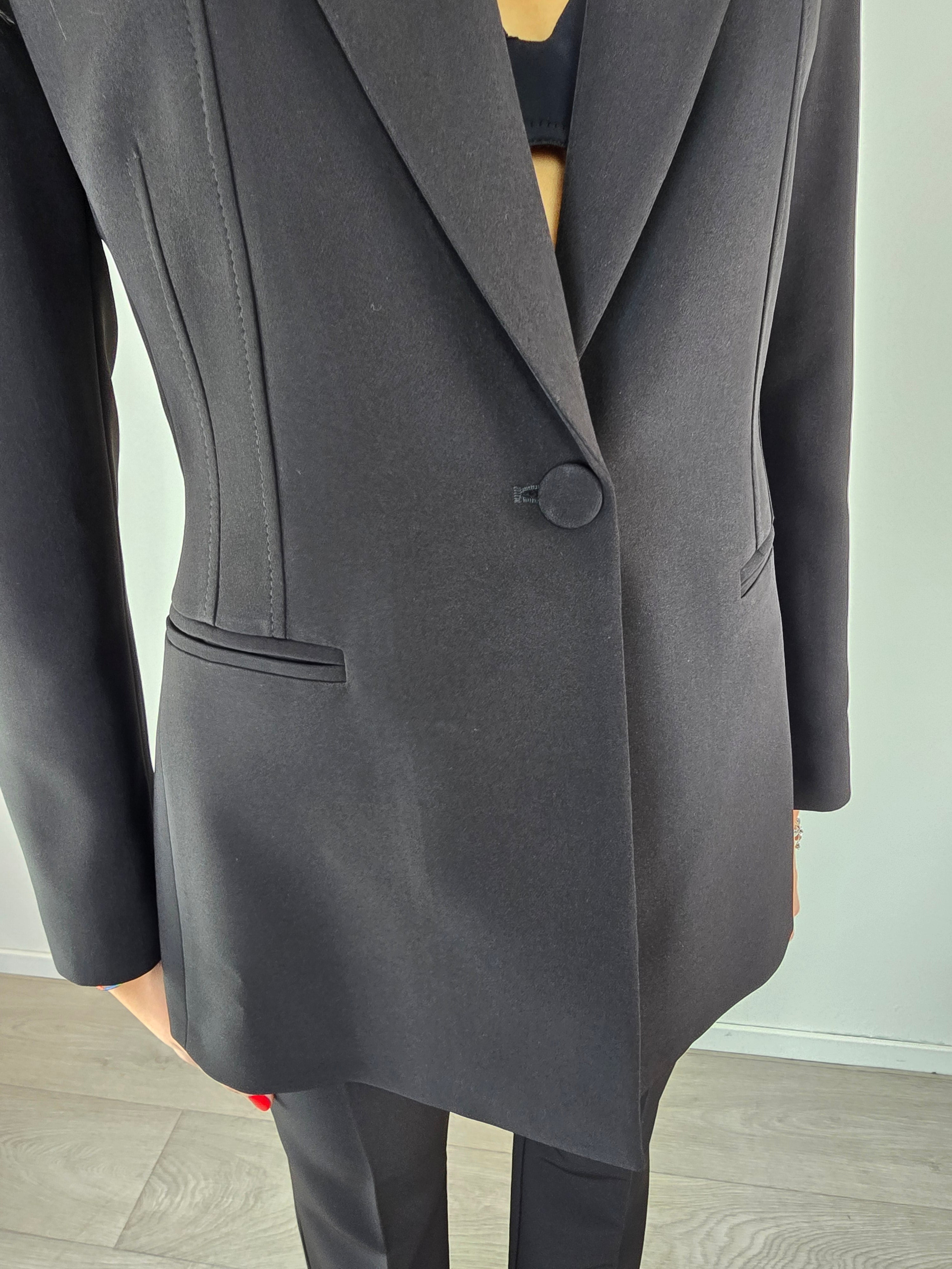 Blazer sciancrato Nero - Kontatto