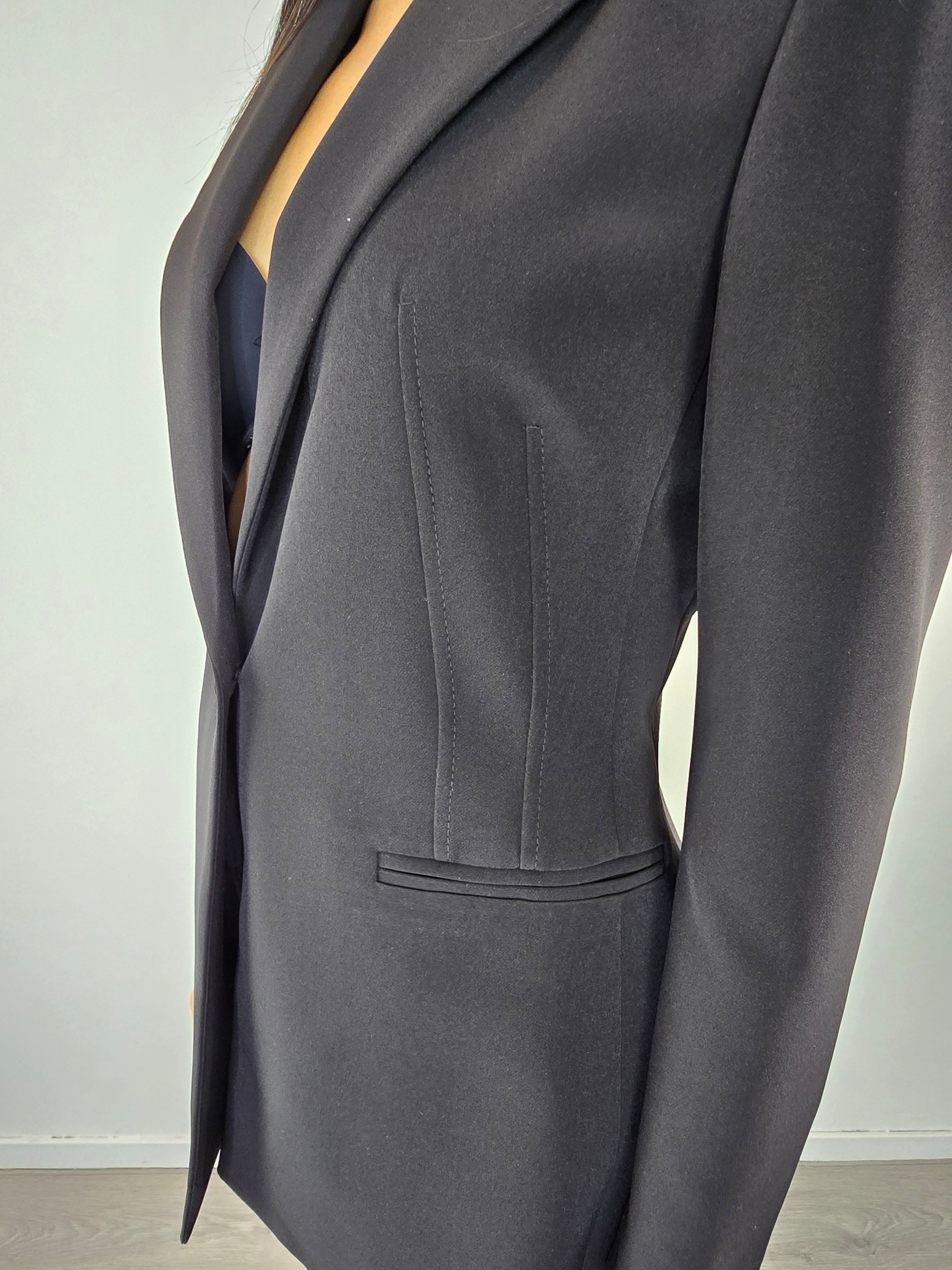 Blazer sciancrato Nero - Kontatto