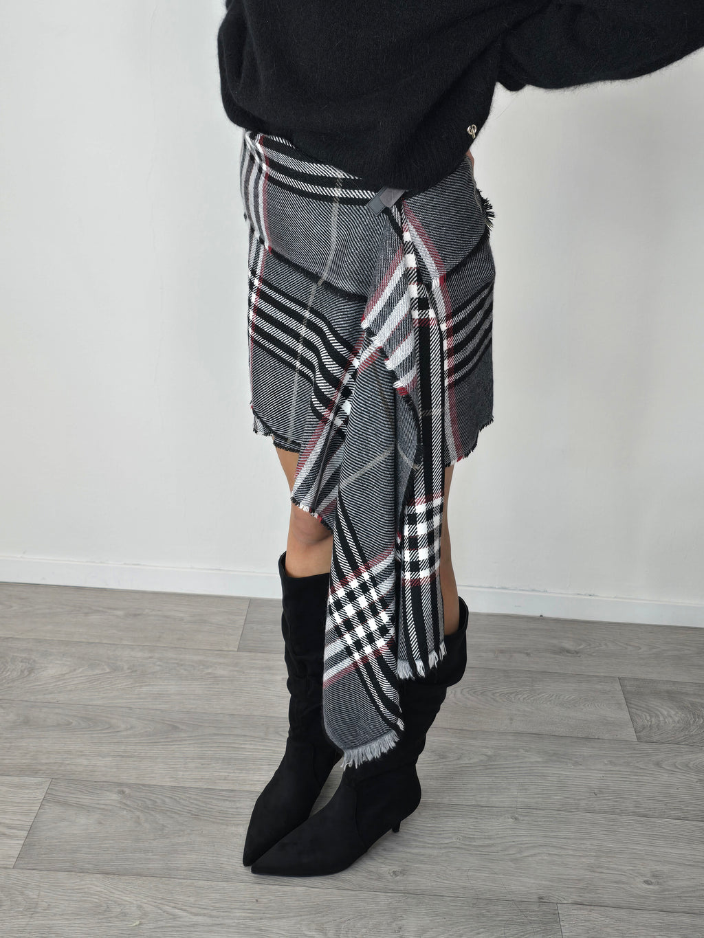 gonna mini tartan FW 25