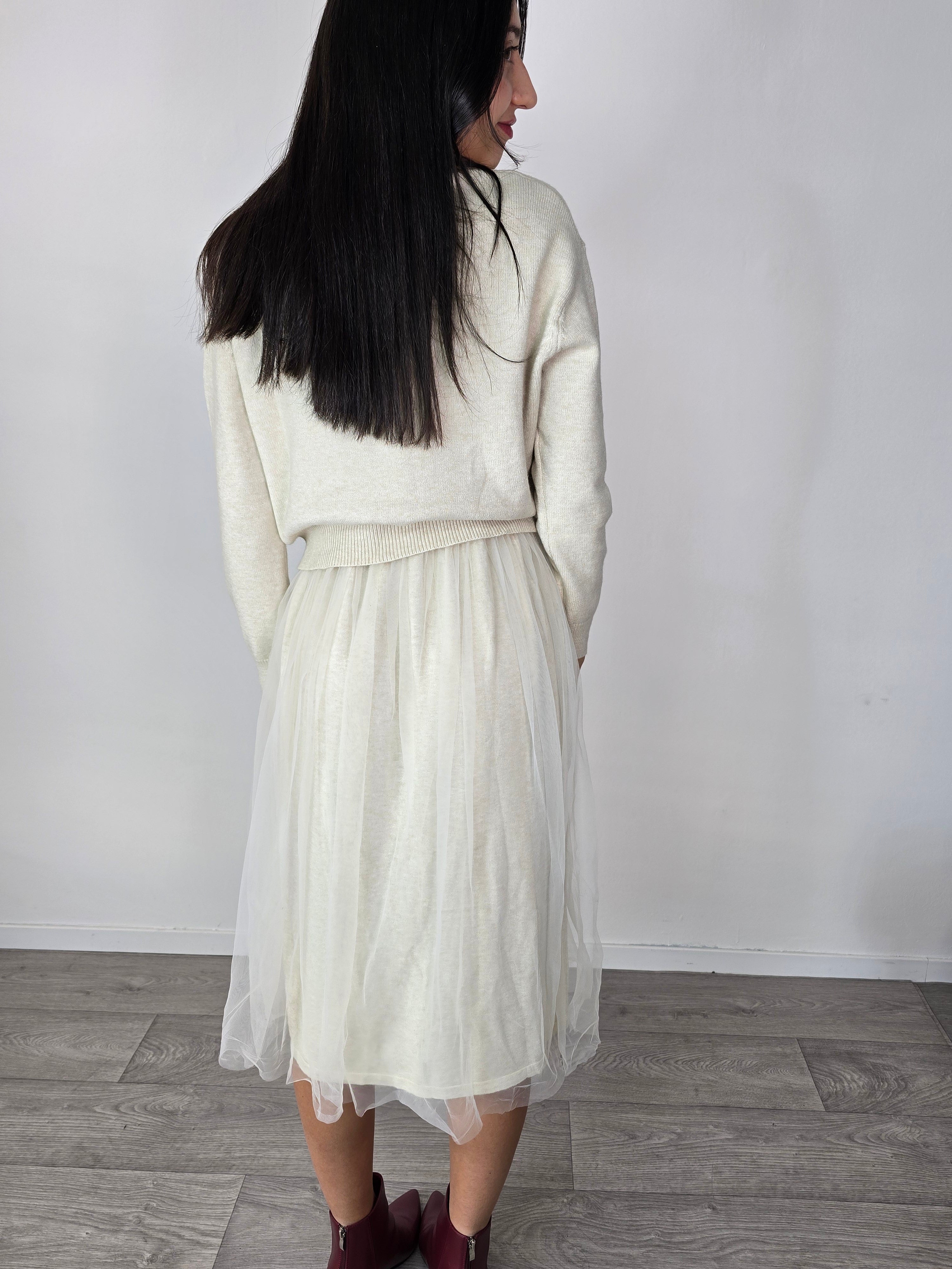 Abito con maglioncino burro - You Decide