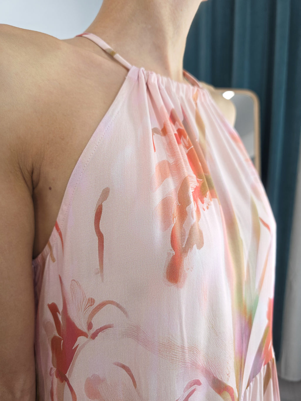 Kontatto - Abito corto a fiori - Rosa