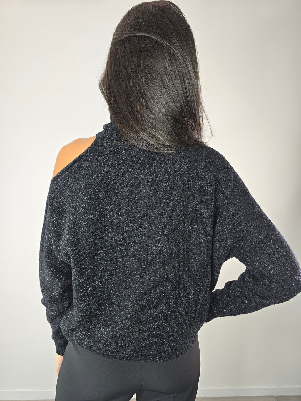 Maglioncino lurex con cutout Nero - Lurex