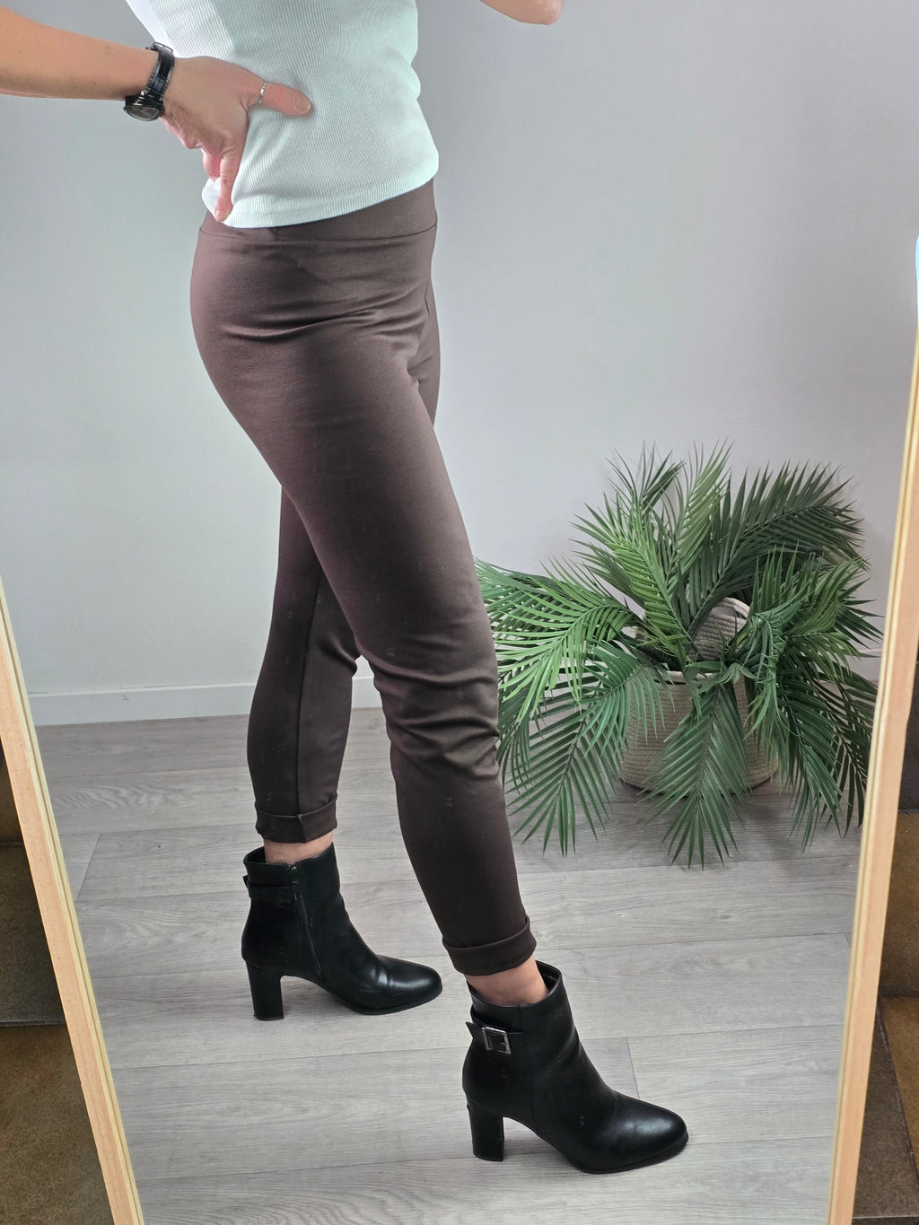 Leggins kikisix marrone punto milano