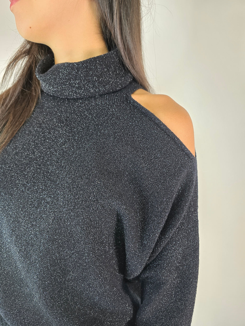 Maglioncino lurex con cutout Nero - Lurex