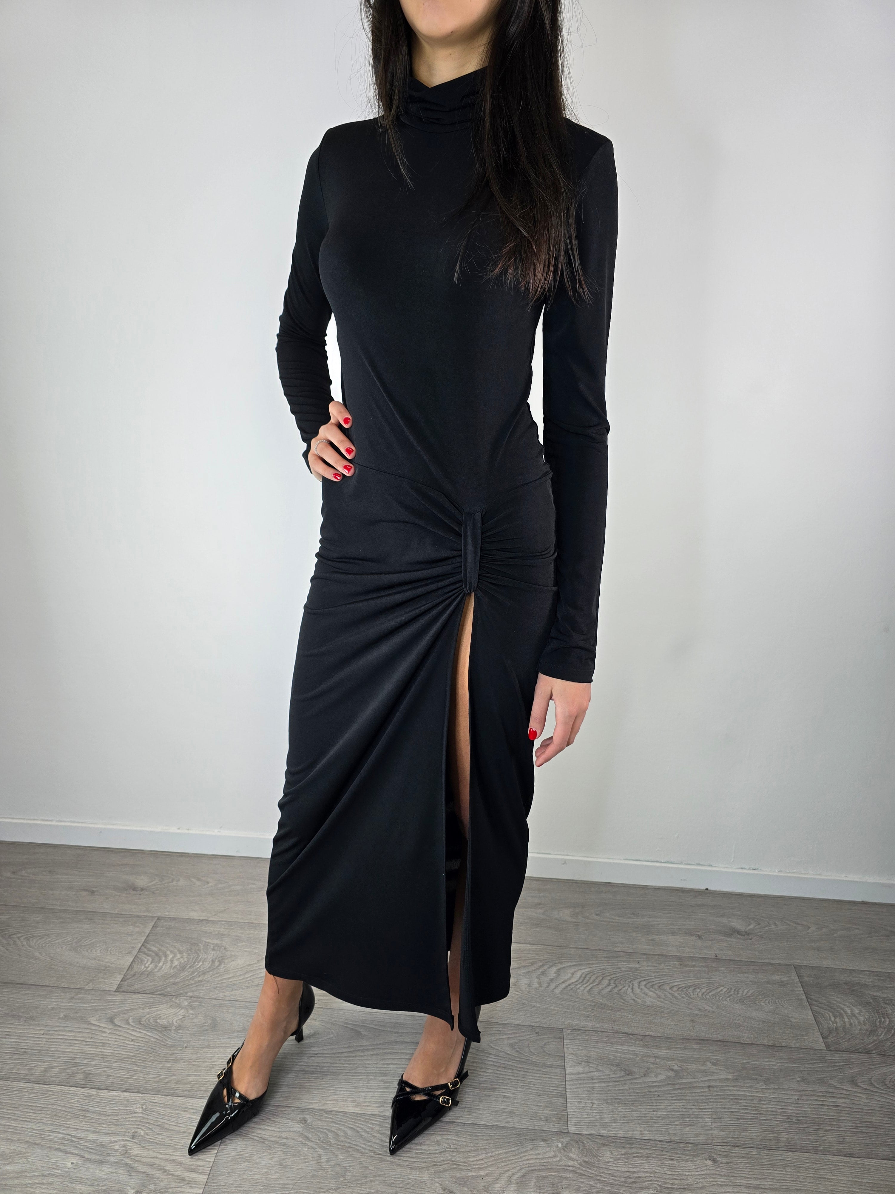 Abito lungo con spacco Nero - Kontatto